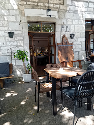 ΕΣΤΙΑΤΟΡΙΟ ΚΑΦΕΤΕΡΙΑ 1905 RESTAURANT CAFE BAR ΛΙΜΕΝΑΣ ΘΑΣΟΣ ΚΑΒΑΛΑ 1905 ENTERTAINMENT ΜΟΝ ΙΚΕ