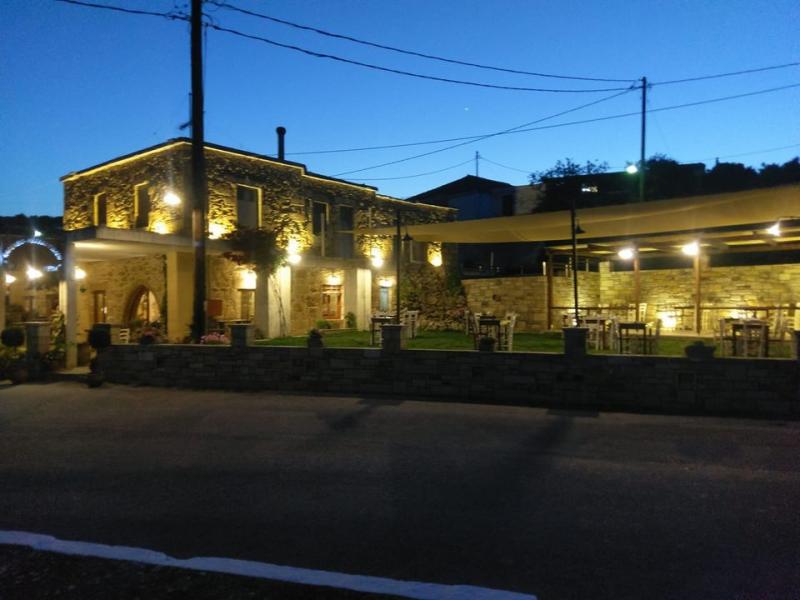 ΚΑΦΕΝΕΙΟ ΜΕΖΕΔΟΠΩΛΕΙΟ Η ΕΙΛΙΚΡΙΝΕΙΑ ΜΗΛΙΕΣ ΕΥΒΟΙΑ