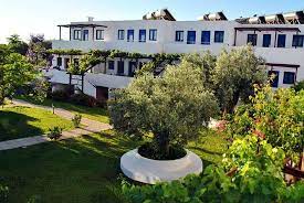 ΞΕΝΟΔΟΧΕΙΟ LINDOS ATHENA ΛΙΝΔΟΣ ΡΟΔΟΣ