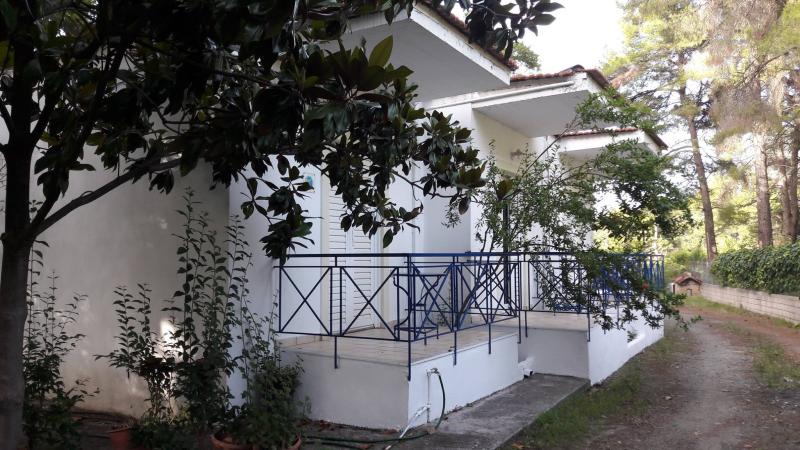 ΕΝΟΙΚΙΑΖΟΜΕΝΑ ΔΩΜΑΤΙΑ ΠΗΛΙ ΕΥΒΟΙΑ ΜΑΚΑΝΤΑΣΗΣ ΙΩΑΝΝΗΣ