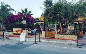 ΕΣΤΙΑΤΟΡΙΟ ΤΑΒΕΡΝΑ LOCAL GRILL HOUSE ΠΛΑΝΟΣ ΤΣΙΛΙΒΙ ΖΑΚΥΝΘΟΣ