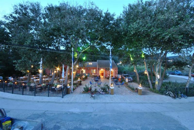 ΤΑΒΕΡΝΑ ΕΣΤΙΑΤΟΡΙΟ OASIS ΕΡΕΙΚΟΥΣΑ ΚΕΡΚΥΡΑ