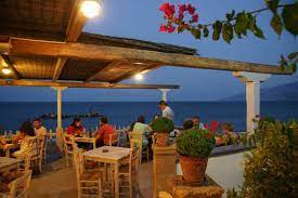 ΕΣΤΙΑΤΟΡΙΟ ΨΑΡΟΤΑΒΕΡΝΑ ΣΤΕΦΑΝΟΣ ΣΚΥΡΟΣ ΕΥΒΟΙΑ