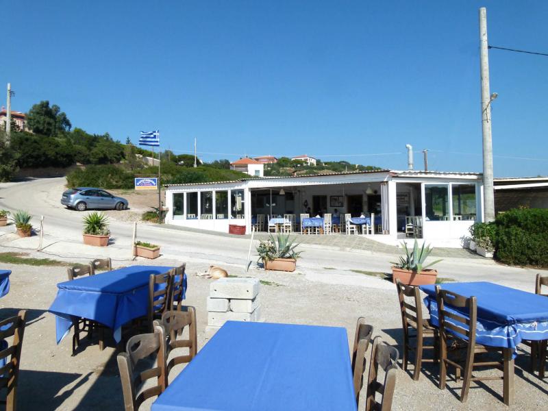 ΨΑΡΟΤΑΒΕΡΝΑ Ο ΗΛΙΑΣ ΣΟΥΝΙΟ ΛΑΥΡΙΟ ΑΤΤΙΚΗ