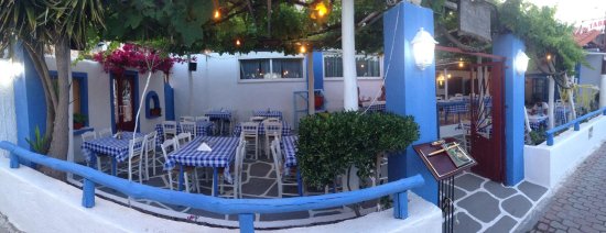 ΕΣΤΙΑΤΟΡΙΟ ΤΑΒΕΡΝΑ ΚΛΗΜΑΤΑΡΙΑ ΠΕΥΚΟΧΩΡΙ ΧΑΛΚΙΔΙΚΗ