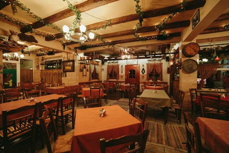 ΤΑΒΕΡΝΑ ΕΣΤΙΑΤΟΡΙΟ Η ΛΑΔΟΚΟΛΛΑ ΑΙΓΙΟ ΑΧΑΪΑ